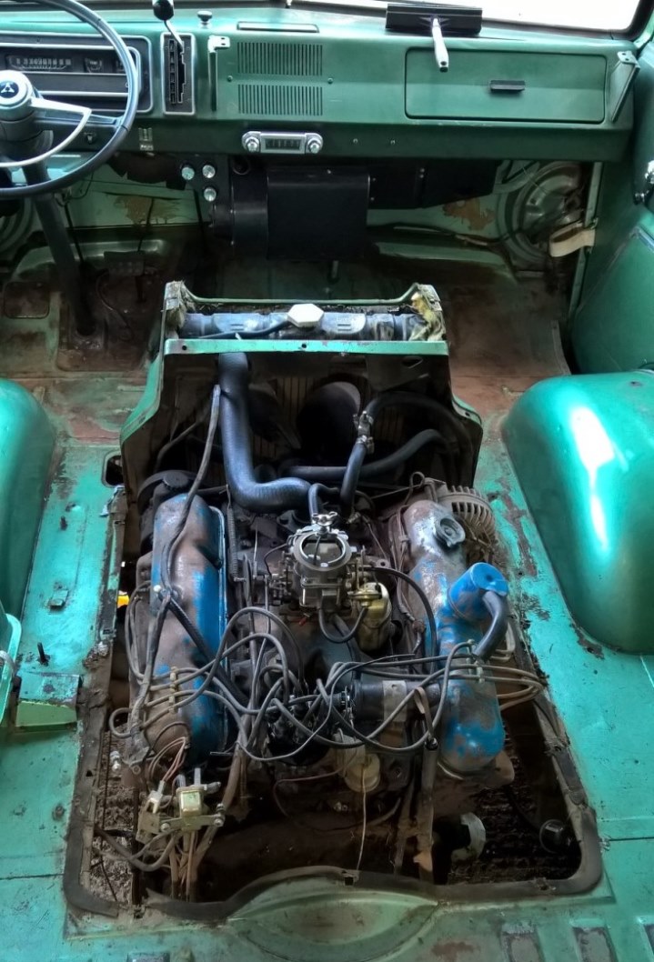 Bus motor.jpg