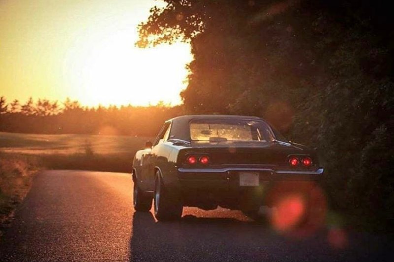 Charger 68 c.jpg