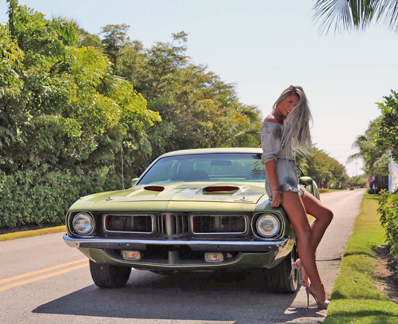 73 Cuda.jpg