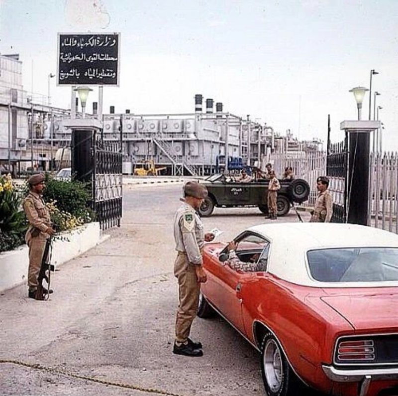 Cuda in Kuwait - 1971.jpg