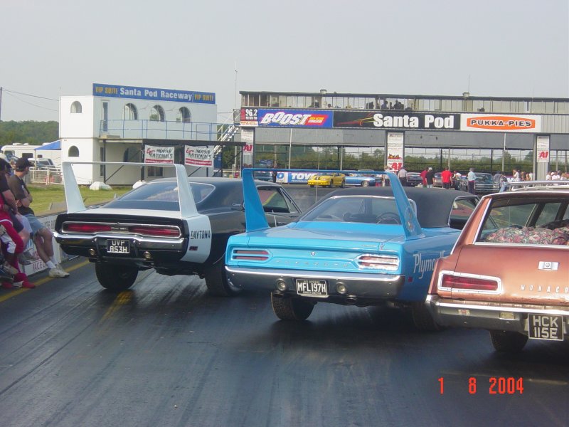 Mopar Euro Nats 2004 084.jpg
