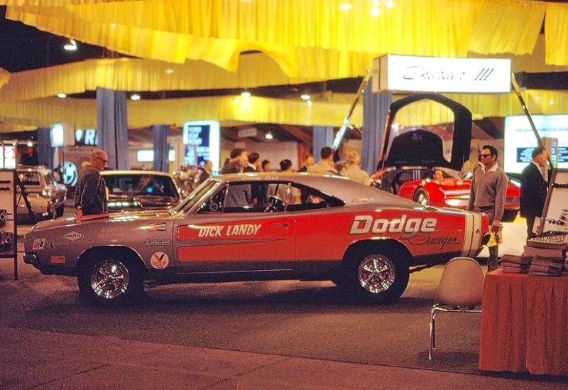 Landy Charger.jpg