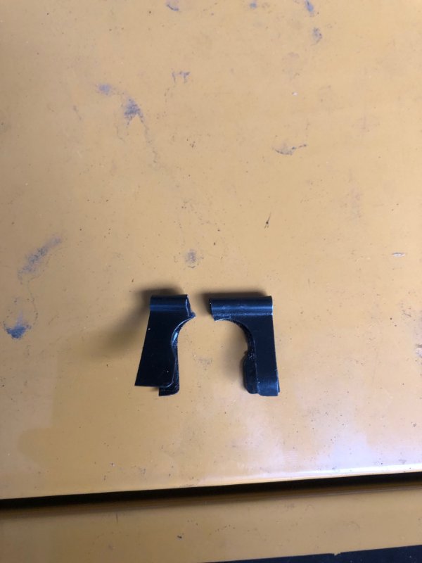 low quality or a fault in application?  probably both