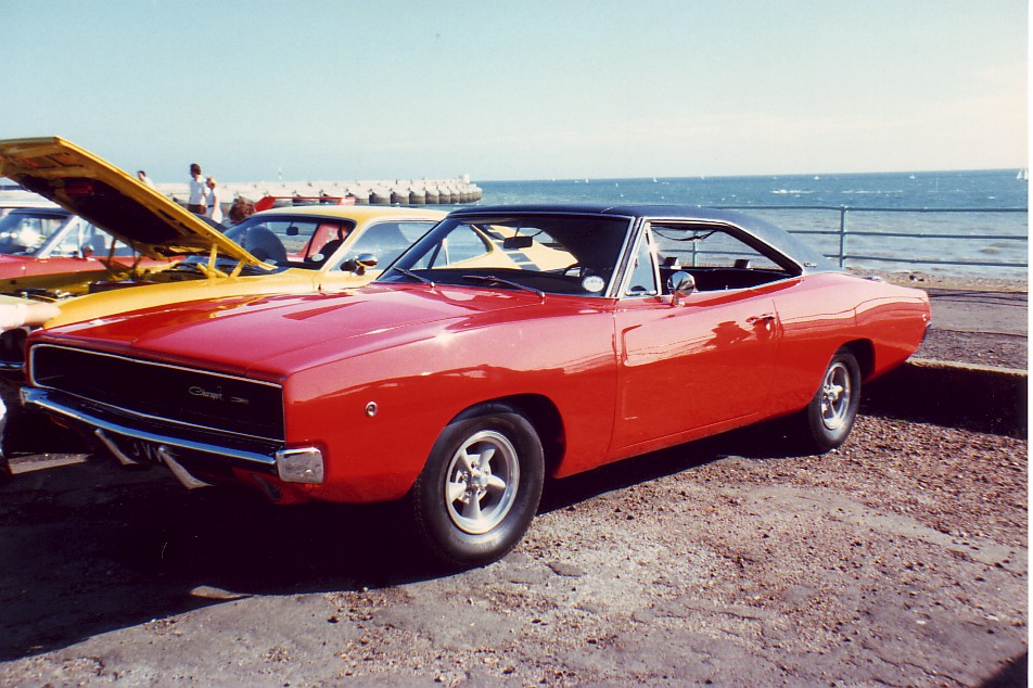 68_charger_red_388.jpg