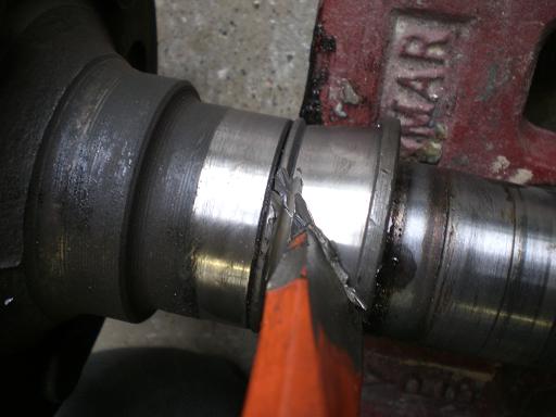 cracked inner bearing race