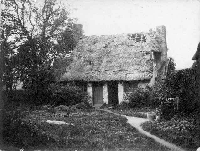 Johnny Cooks cottage - small.jpg