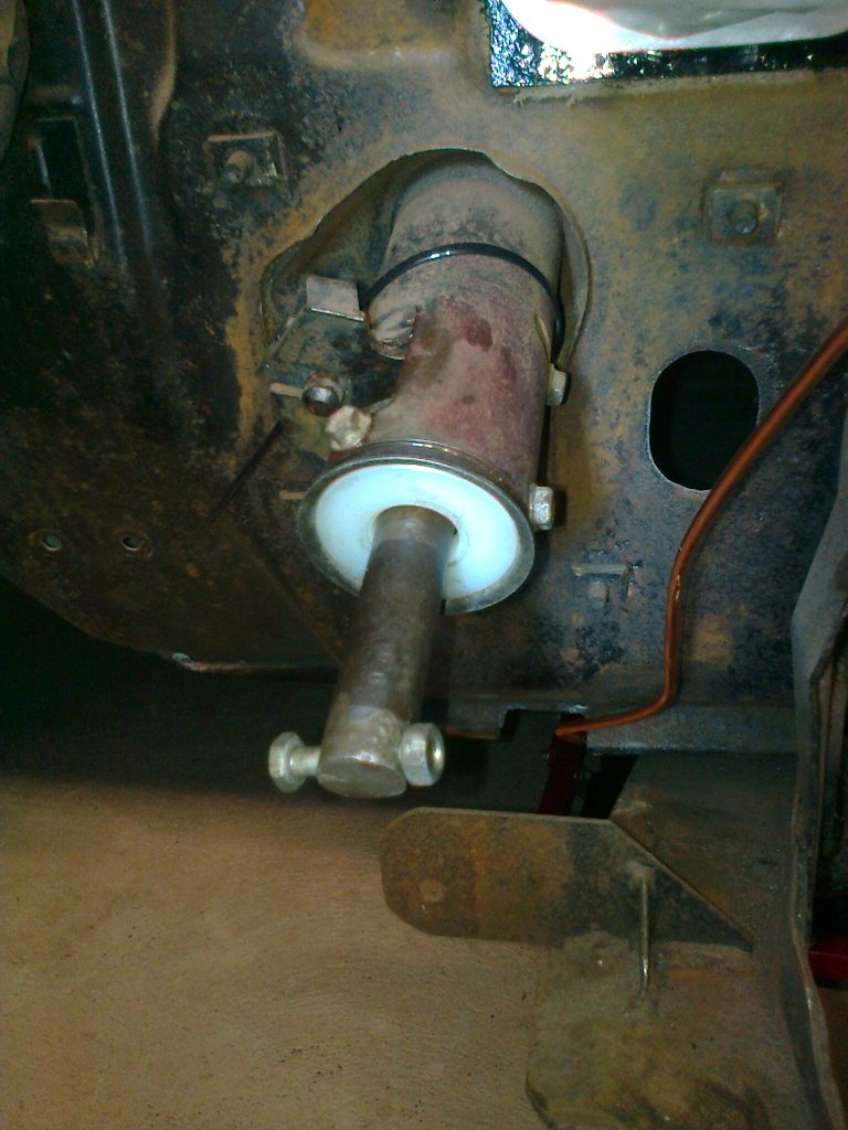 01 Steering column- Poly lower bush.jpg