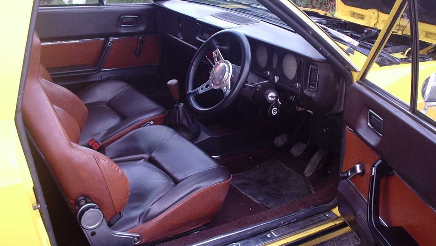 Lancia interior.jpg
