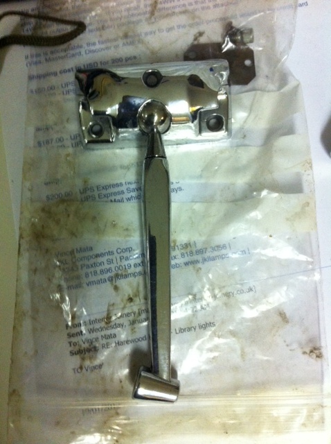 Mirror post al polished instead of painting it.