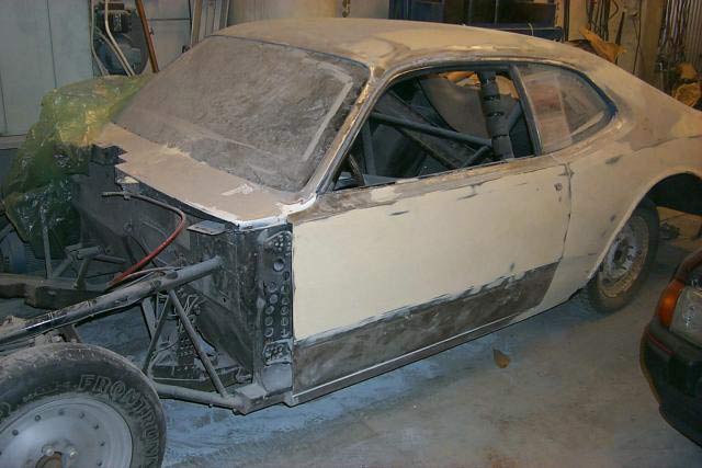 Now apparently so I was told but I could be wrong, wheel arches look right as does the cutout in the bulkhead for the tunnel ram