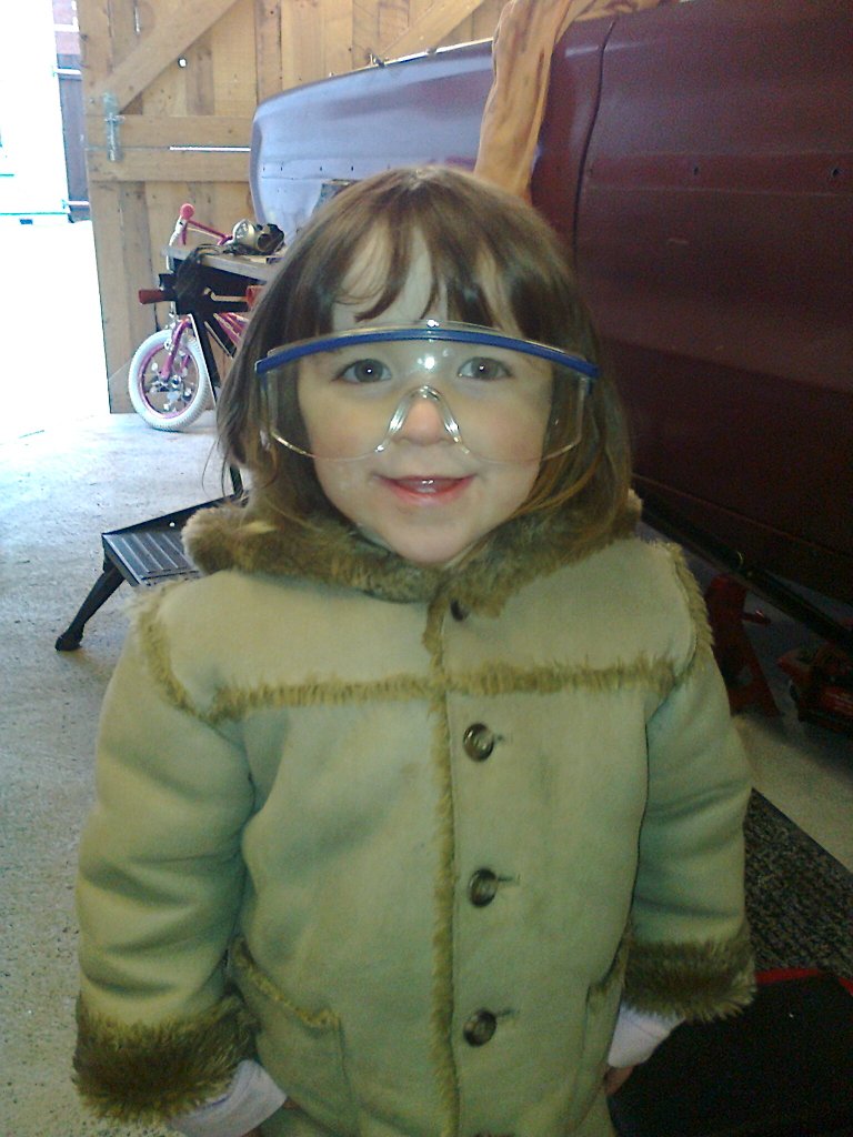 willow goggles 01.jpg