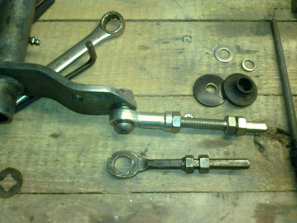 Clutch rod.jpg