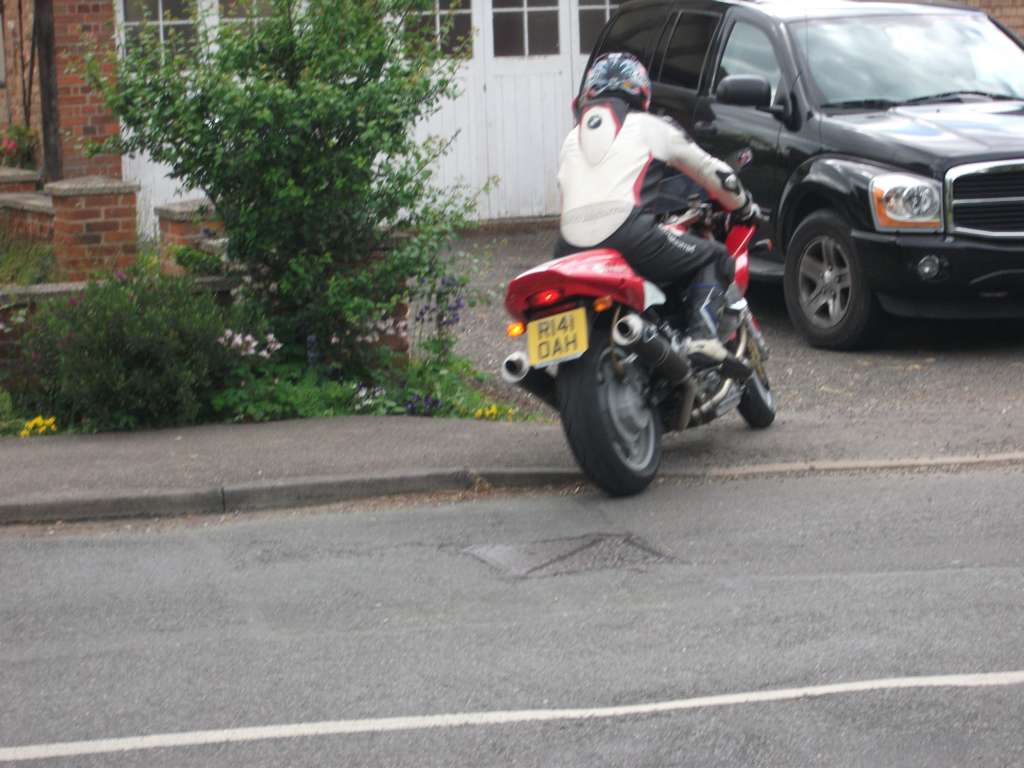 The conquering (Space) hero returns, 1&amp;quot; correction required as determined by Ade's sensitive Arse................