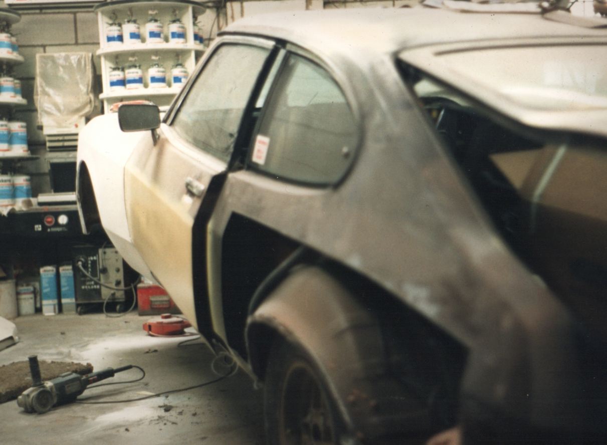 rear quaters cut out.JPG