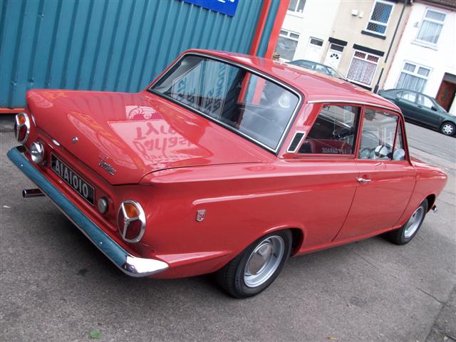 65  CORTINA  GT  DRAGOON  RED 009.jpg