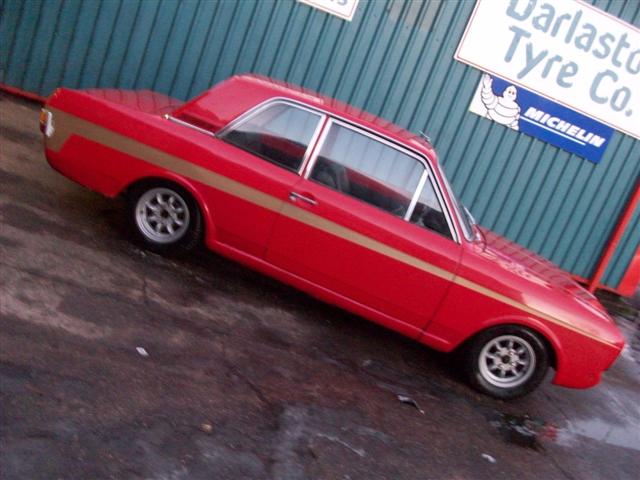 68 Lotus Cortina Mk2 Searies 1 Dragoon Red 013.jpg