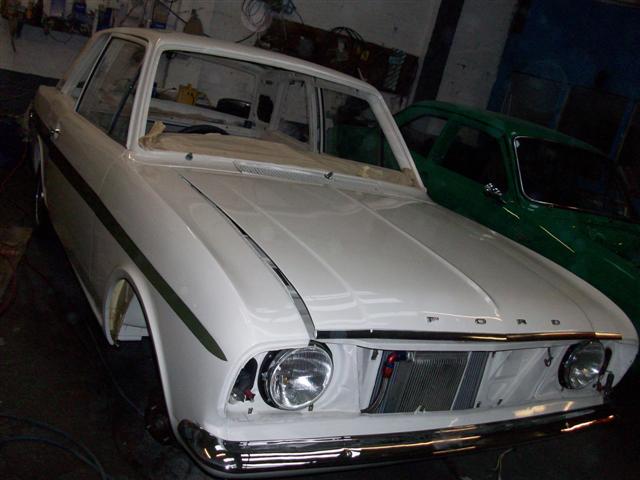 Vairious  Mk2s  in restoration 020.jpg