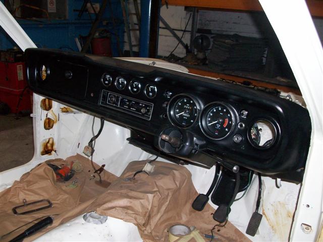 70 J  Lotus Cortina Mk2 Series 2  Resto 013.jpg