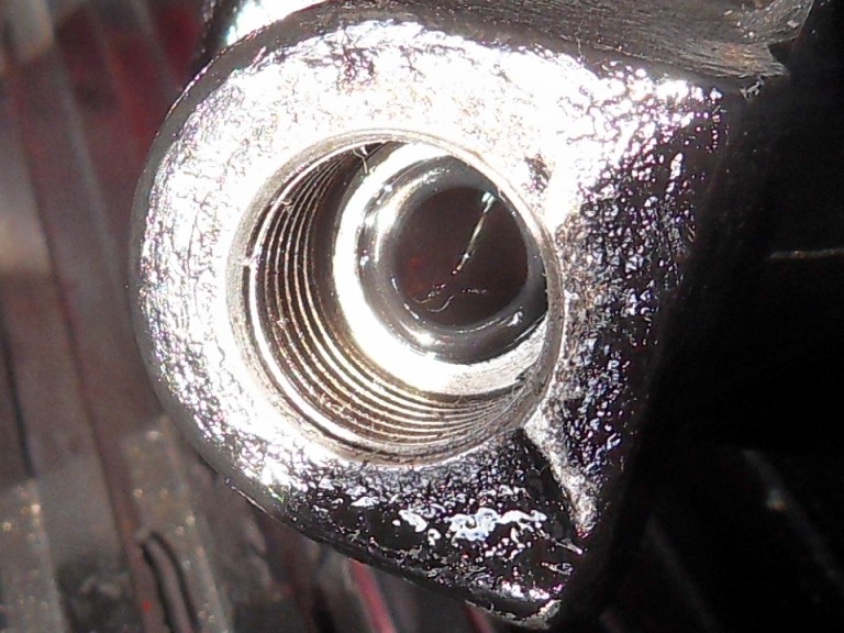 pump outlet flat seat FEDERAL.JPG