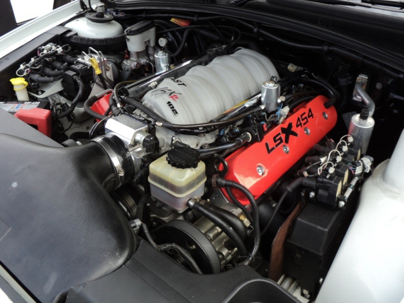 it has an LX 454 Chevy......and it runs 10.1