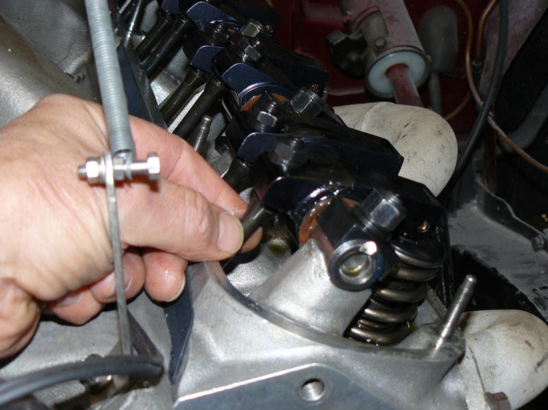 03 Pushrods loose.jpg